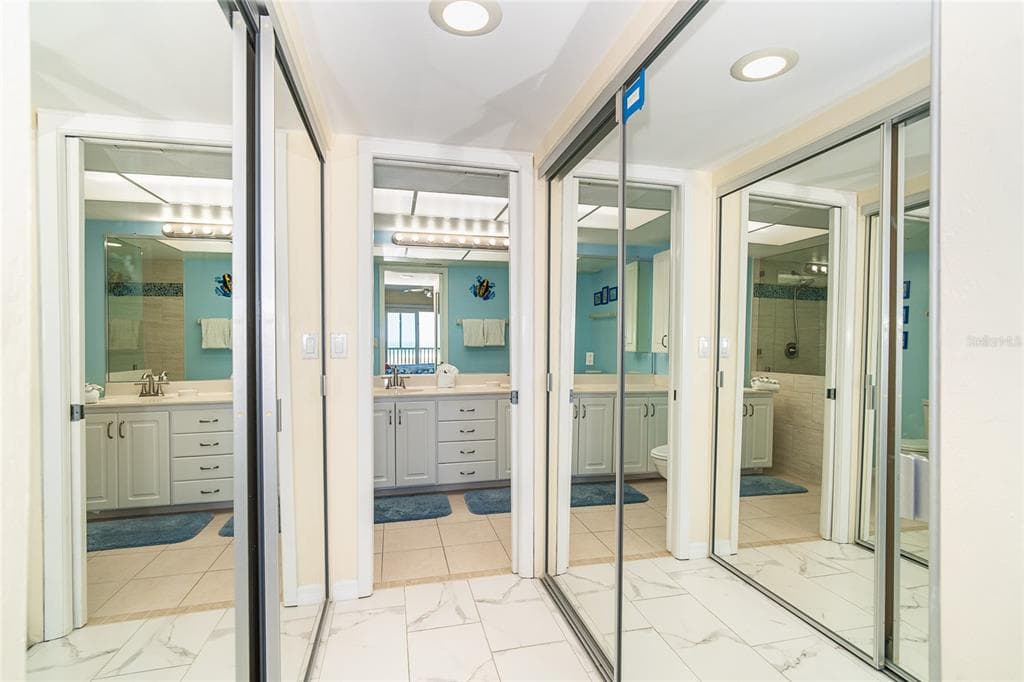 7466 PALM ISLAND DRIVE 2913 photo 19