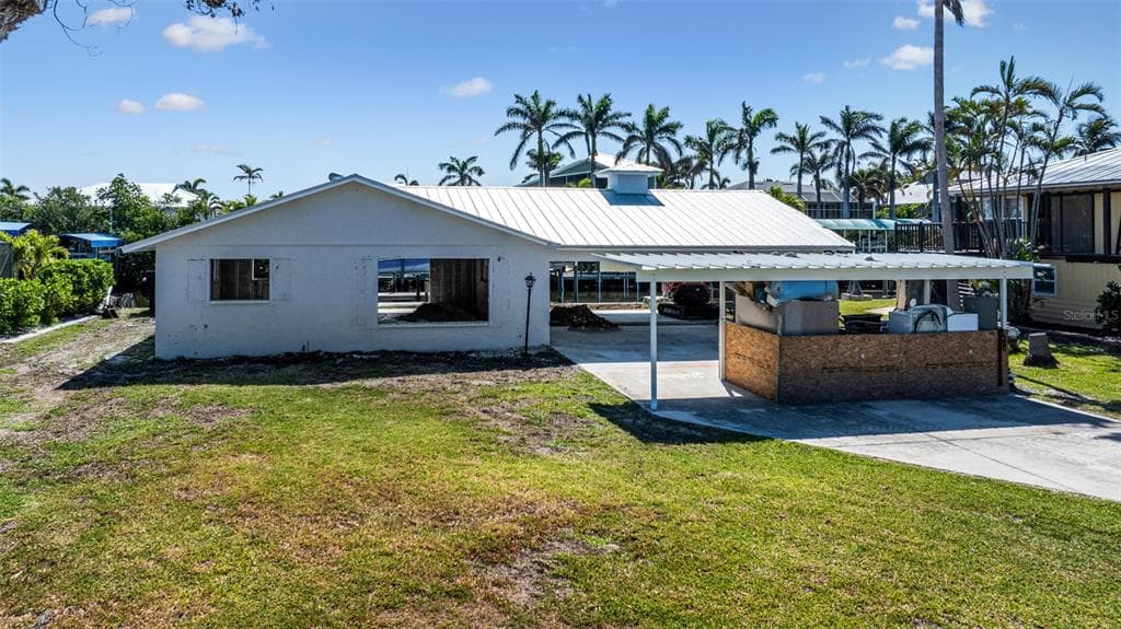 2560 BAYBREEZE STREET photo 14