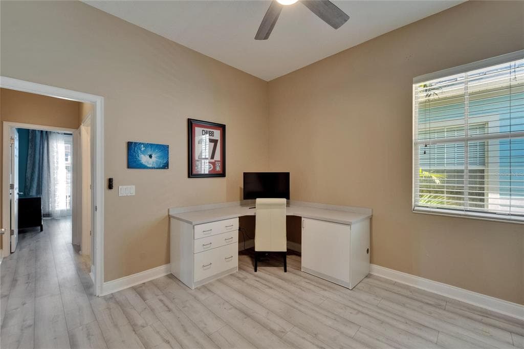 426 ISLEBAY DRIVE photo 25