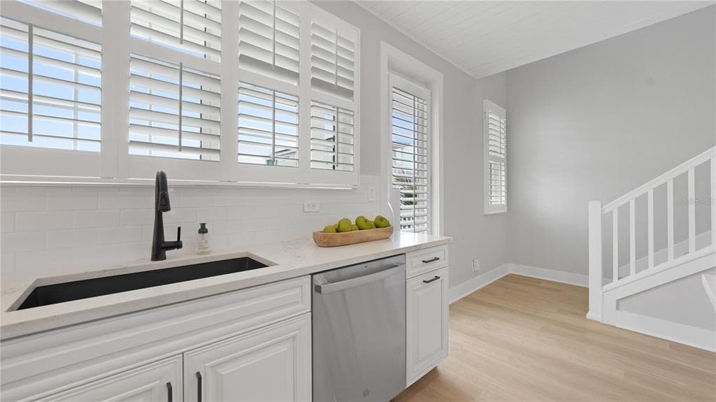 12435 DOCKSIDE TERRACE photo 23
