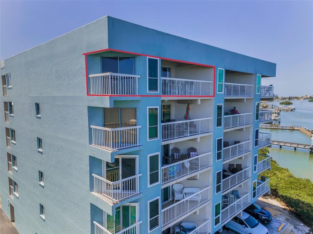 19925 GULF BOULEVARD 503 photo 4
