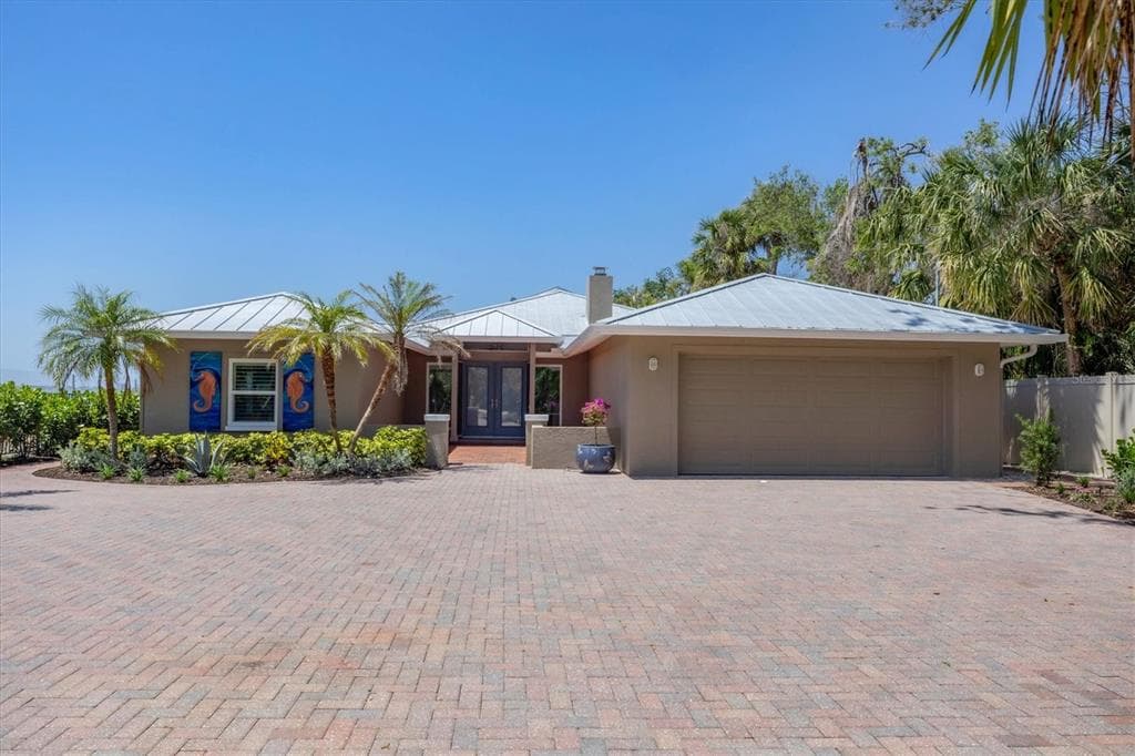 3931 BAY SHORE ROAD photo 3