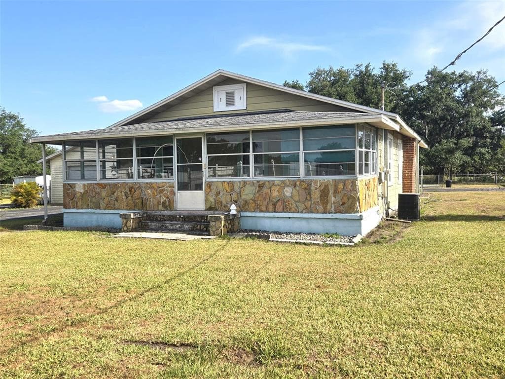 3101 MEDULLA ROAD photo 3