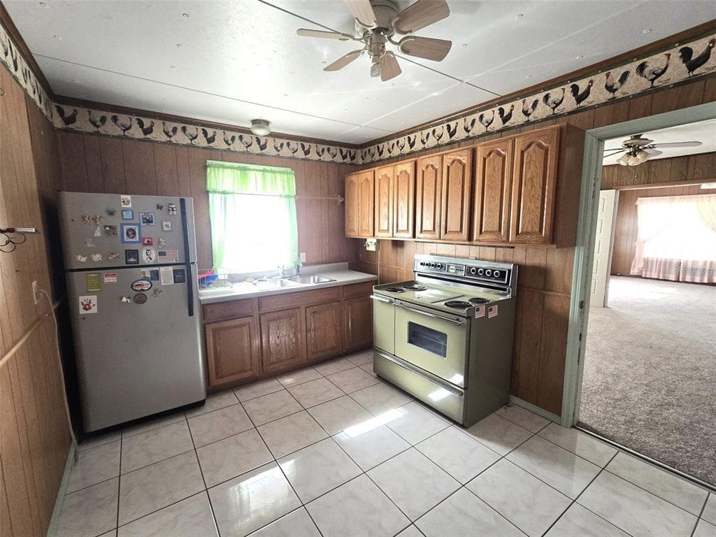 3101 MEDULLA ROAD photo 20
