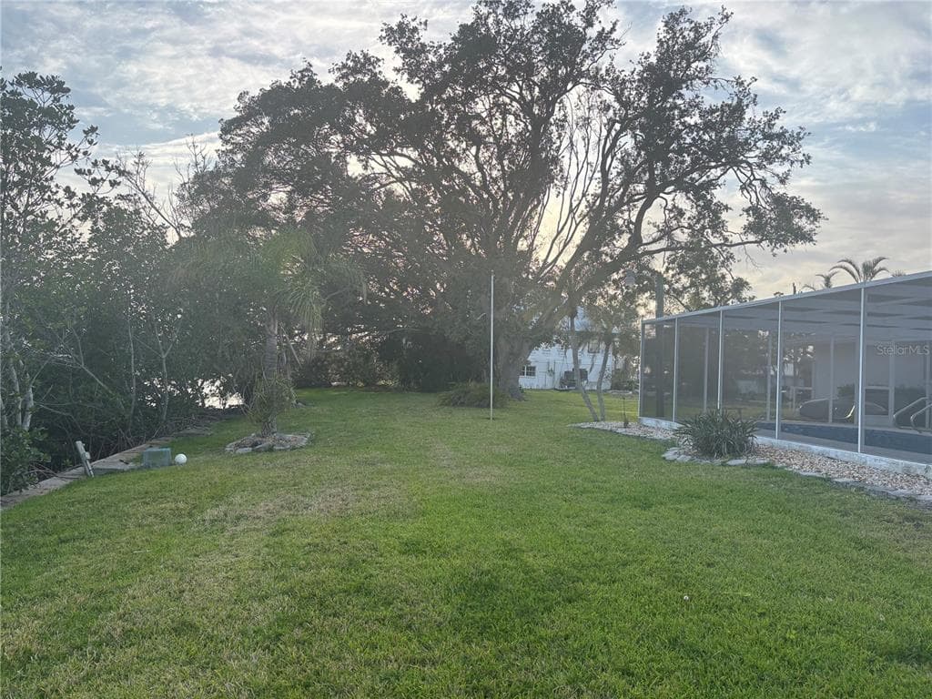 4411 DOLPHIN LANE photo 14