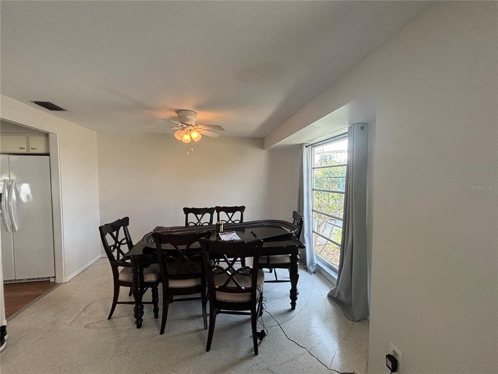 4411 DOLPHIN LANE photo 8