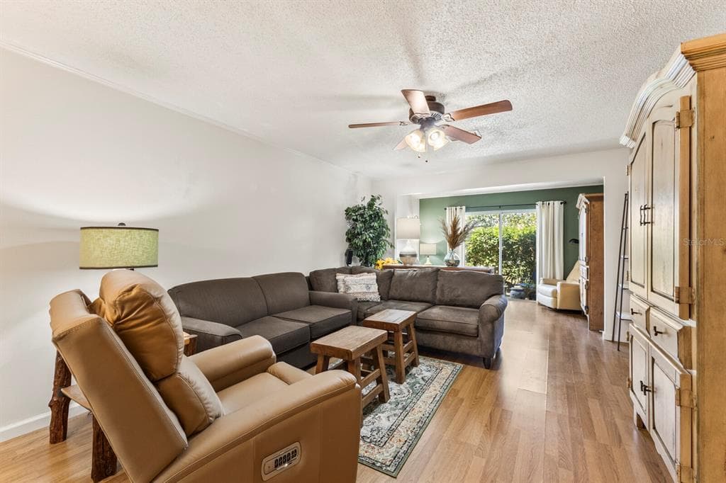4015 LAKE BAYSHORE DRIVE 108 photo 11