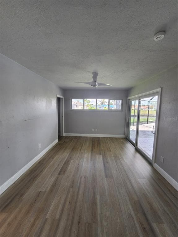 5325 COCOA COURT photo 9