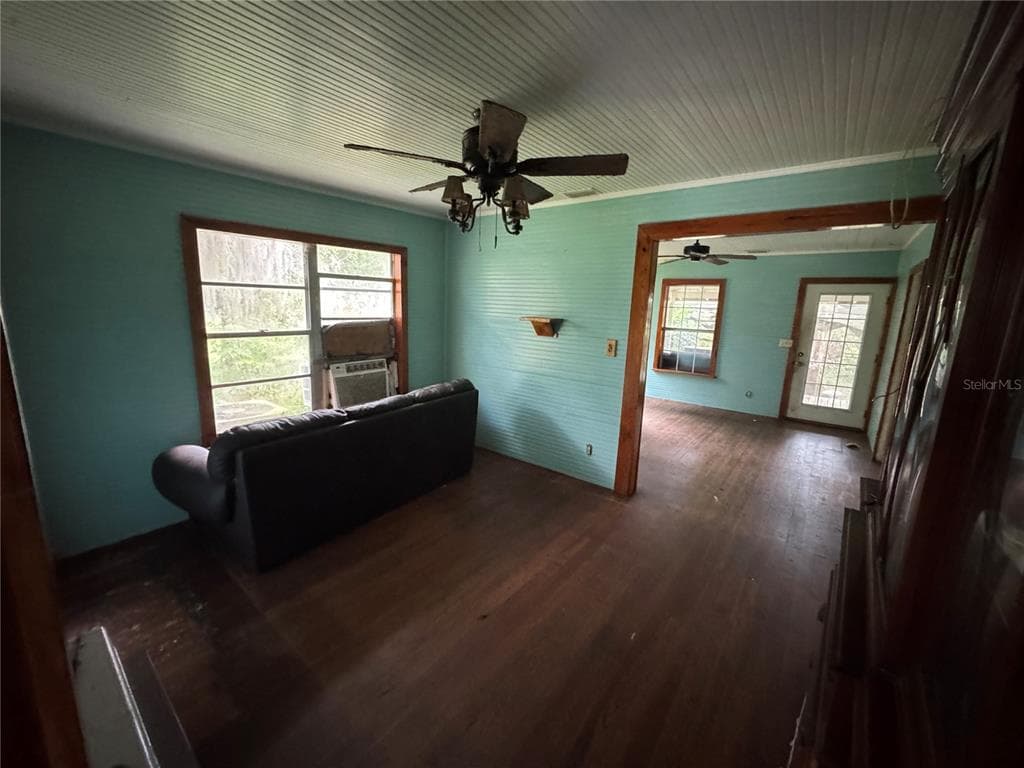 850 MENTON ROAD photo 6