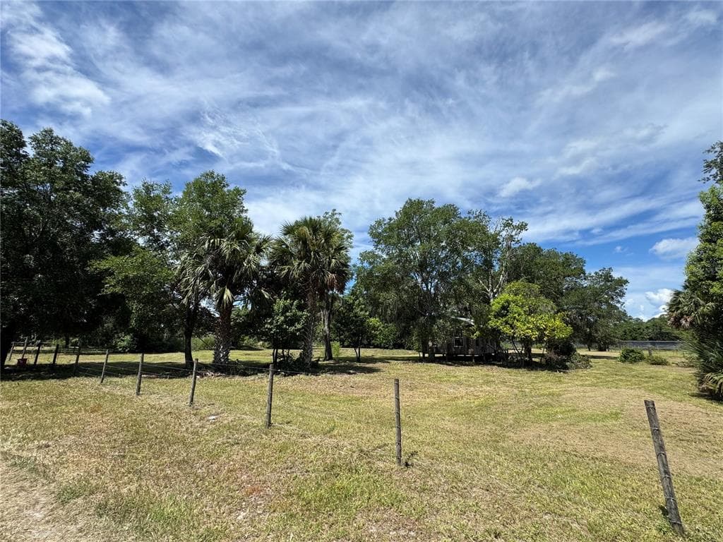 850 MENTON ROAD photo 20