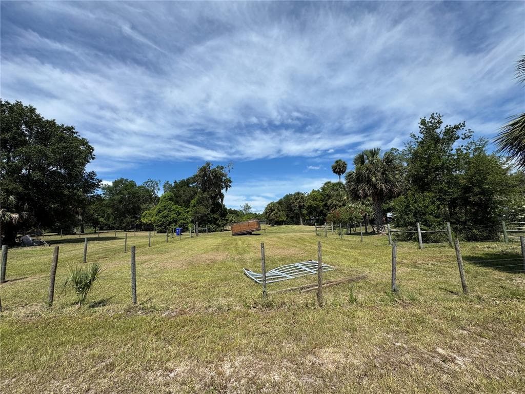850 MENTON ROAD photo 14