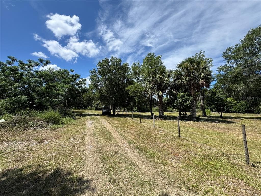 850 MENTON ROAD photo 21