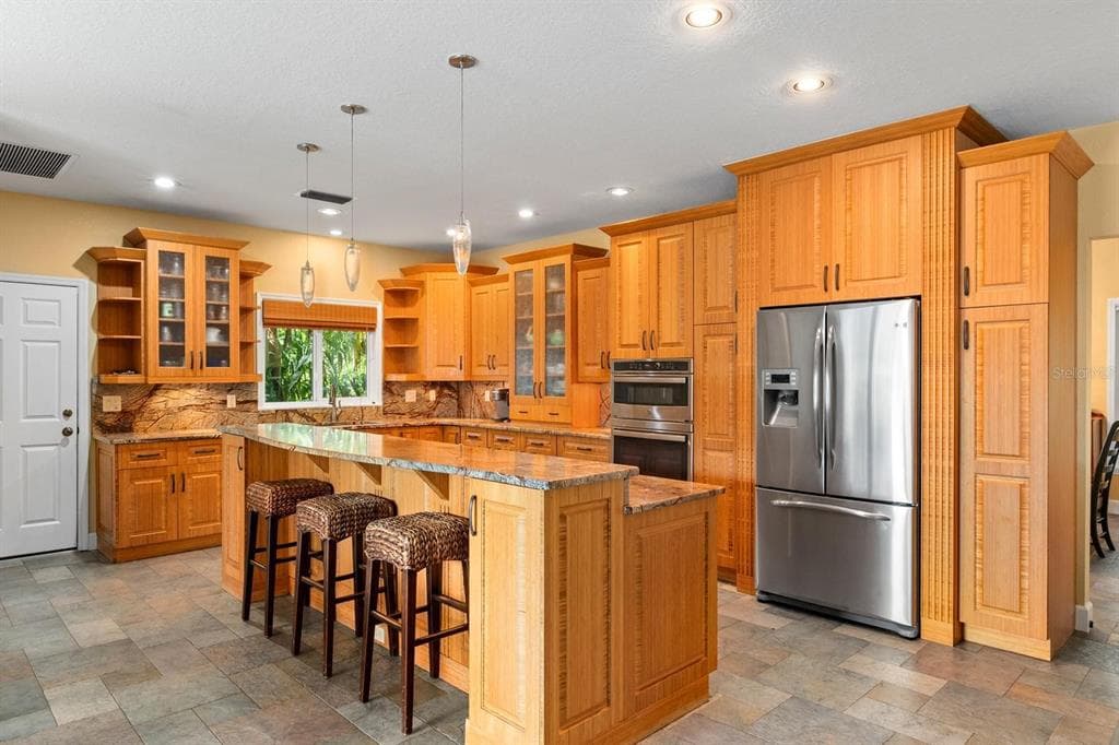 6915 215TH STREET E photo 7