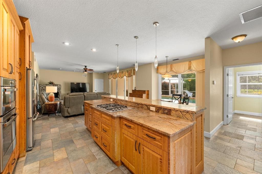 6915 215TH STREET E photo 10