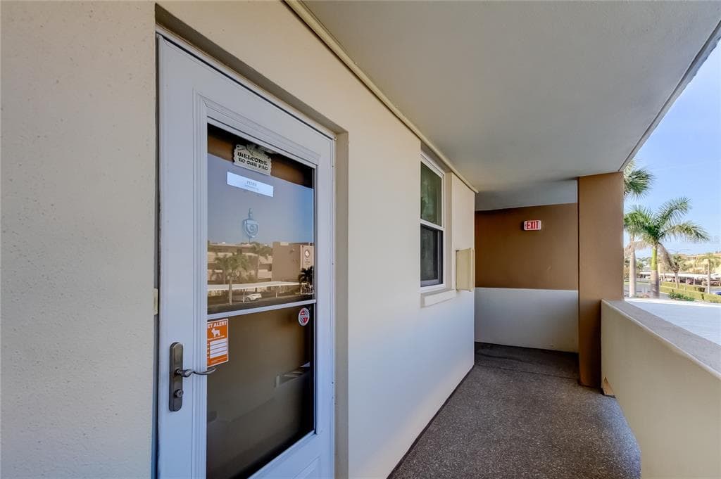 7465 BAY ISLAND DRIVE S 213 photo 3