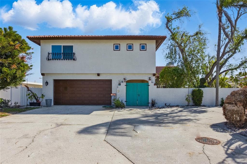 11285 8TH STREET E photo 1