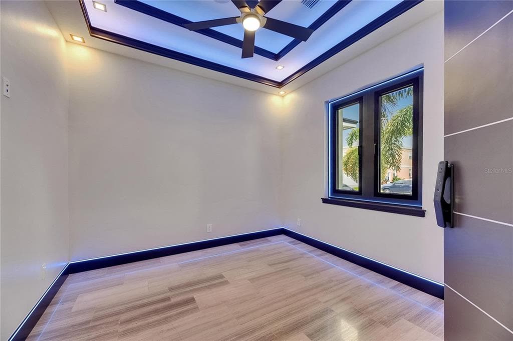 6528 SIMONE SHORES CIRCLE photo 19