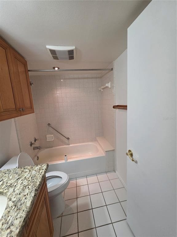 1281 PINE RIDGE CIRCLE E B1 photo 17