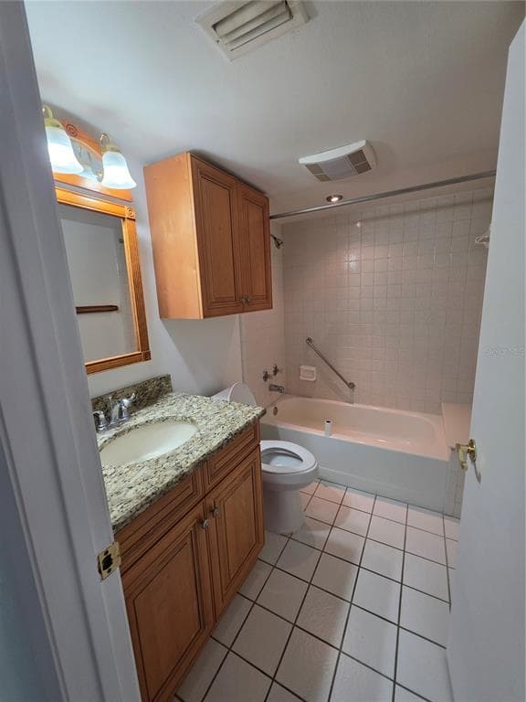 1281 PINE RIDGE CIRCLE E B1 photo 16