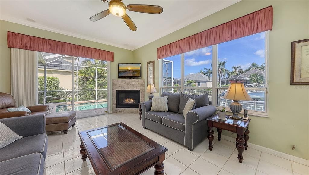 4735 STARBOARD DRIVE photo 14