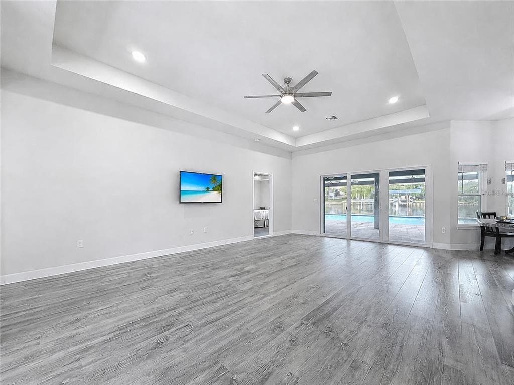 13045 IRWIN DRIVE photo 15