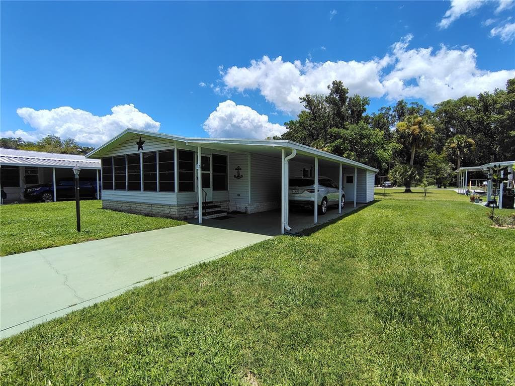 52 OUTLET DRIVE photo 6