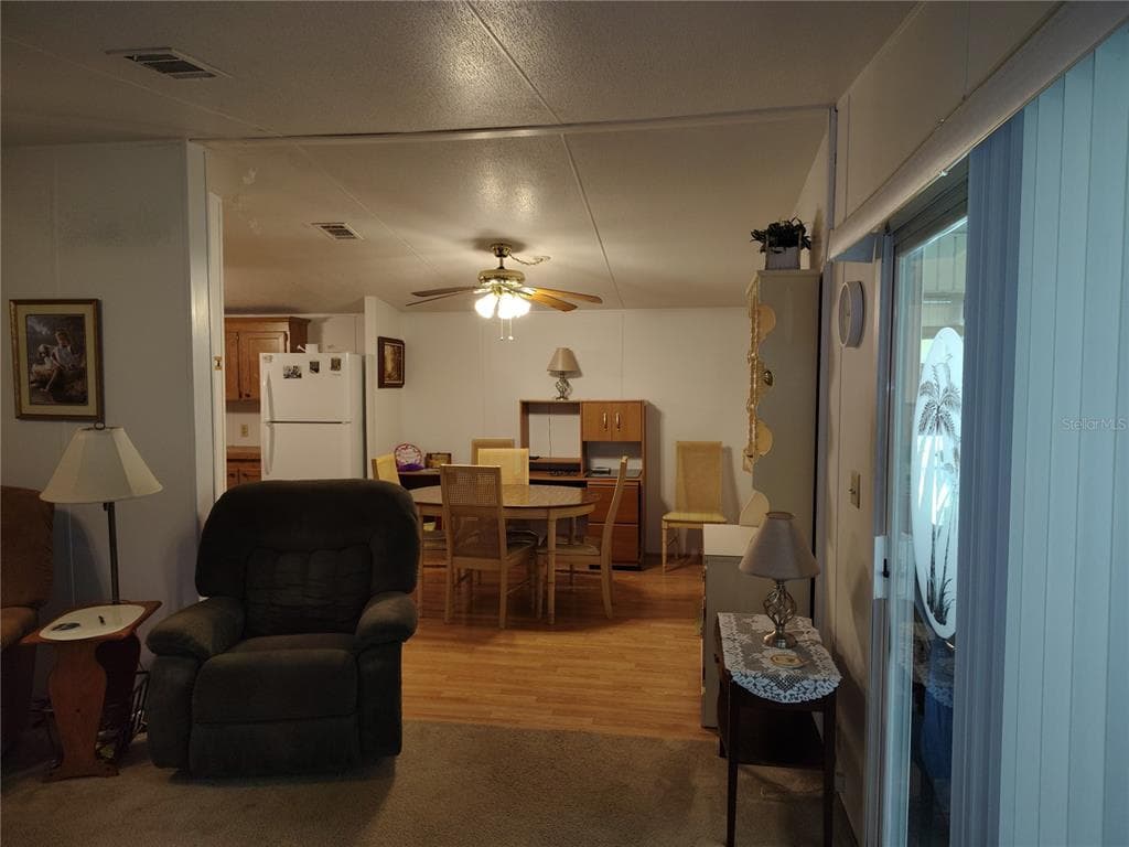 52 OUTLET DRIVE photo 22