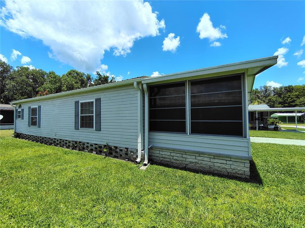 52 OUTLET DRIVE photo 9