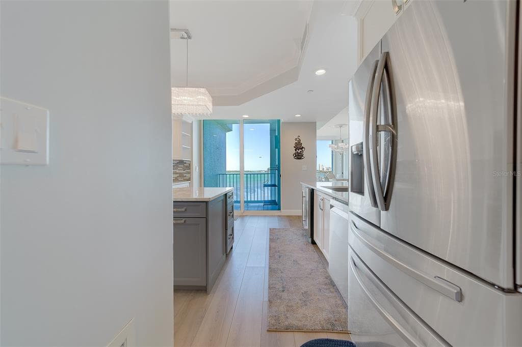 2 SEASIDE LANE 801 photo 7