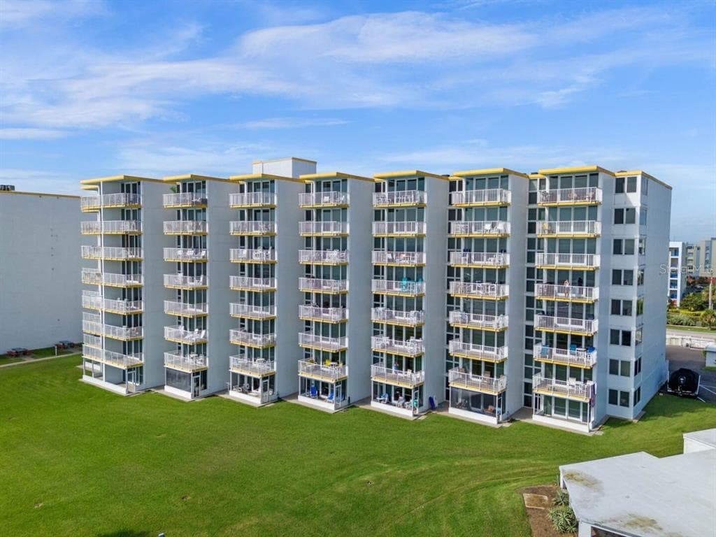 5201 S ATLANTIC AVENUE 703A photo 18