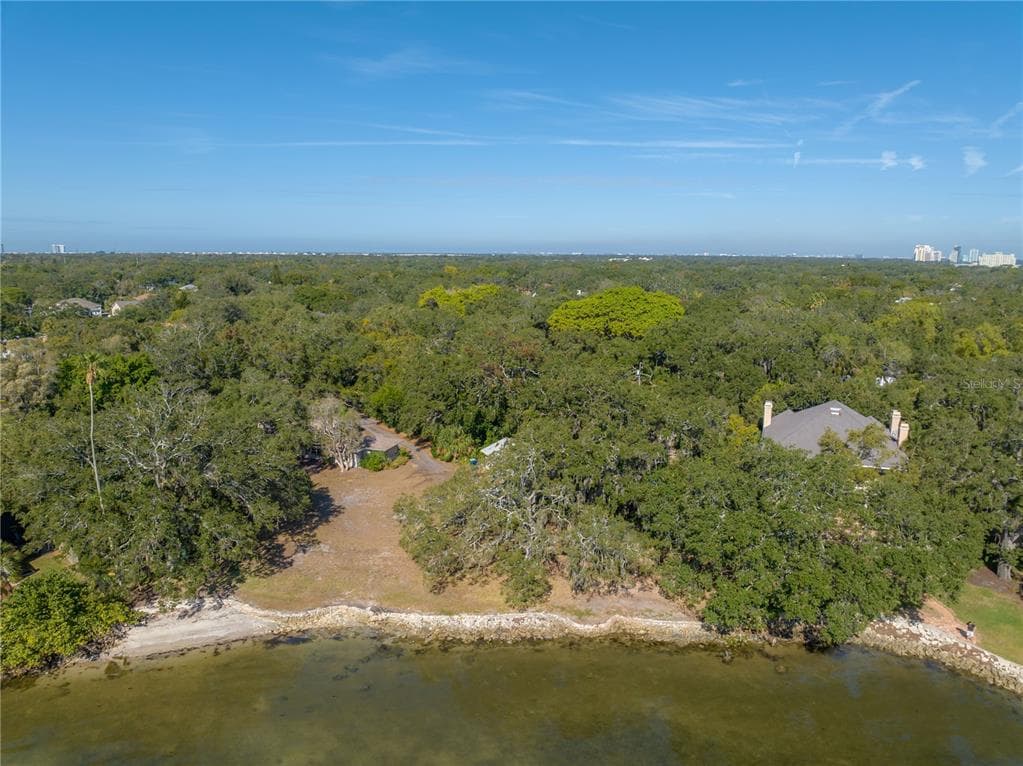 6210 BAYSHORE BOULEVARD photo 21