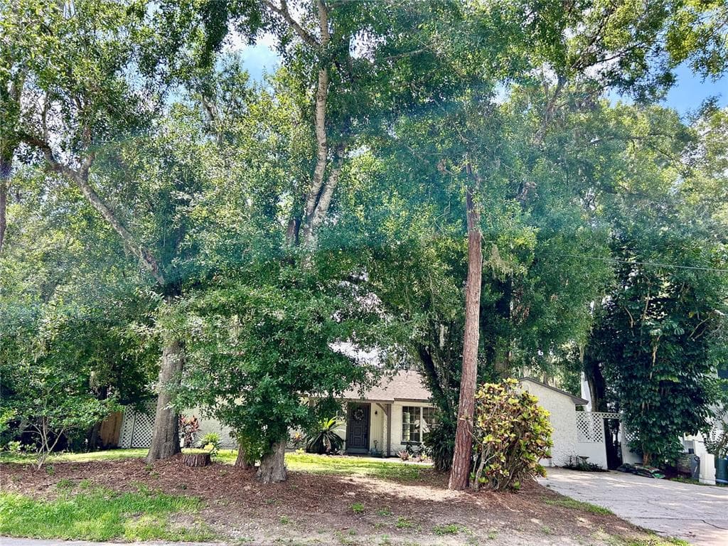 17017 PAULA LANE photo 8