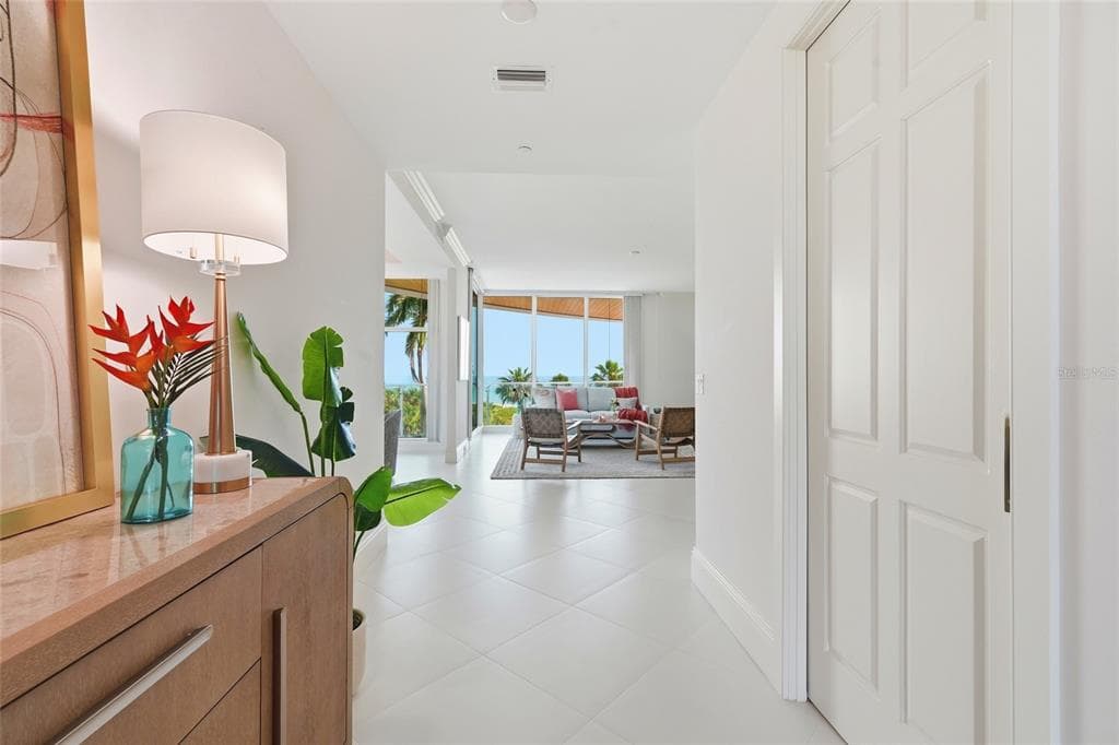 2251 GULF OF MEXICO DRIVE 301 photo 9