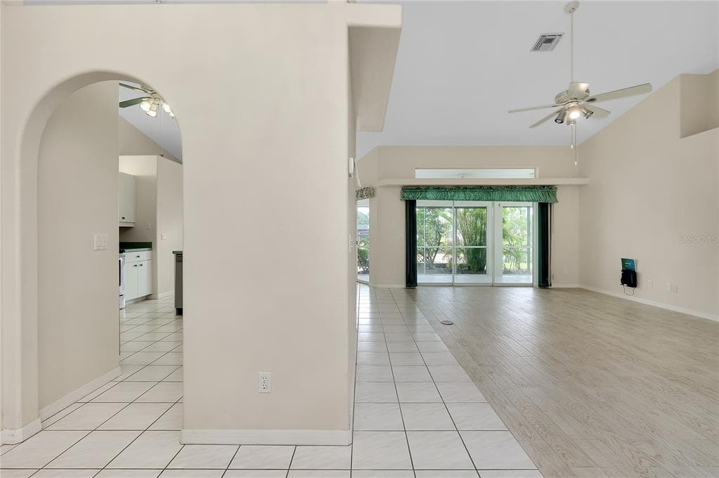15140 LYNEBURG AVENUE photo 7