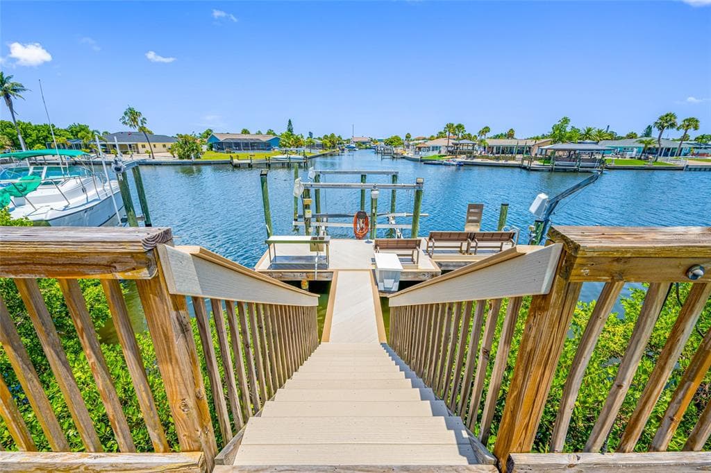 861 SYMPHONY ISLES BOULEVARD photo 2