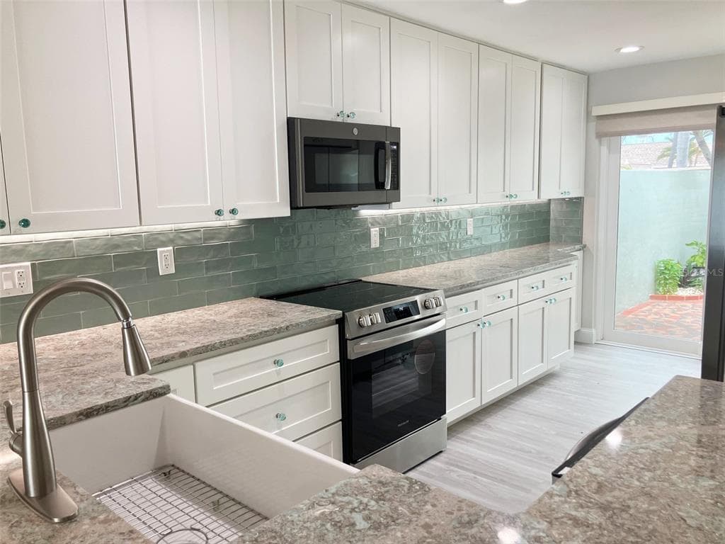 628 BOCA CIEGA POINT BOULEVARD S photo 5