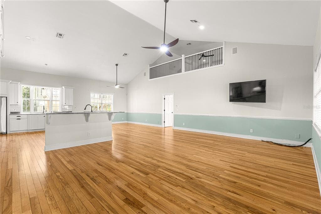 12360 E HIGHWAY 25 photo 23