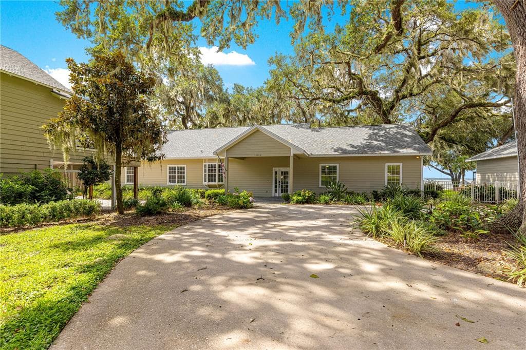12360 E HIGHWAY 25 photo 6