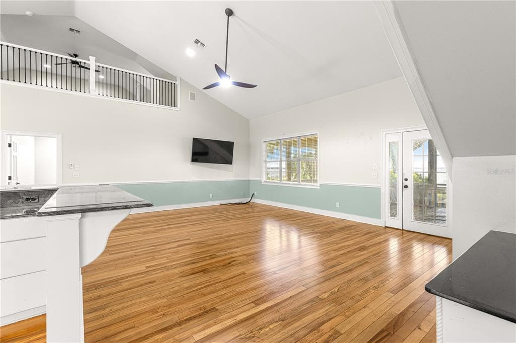 12360 E HIGHWAY 25 photo 24