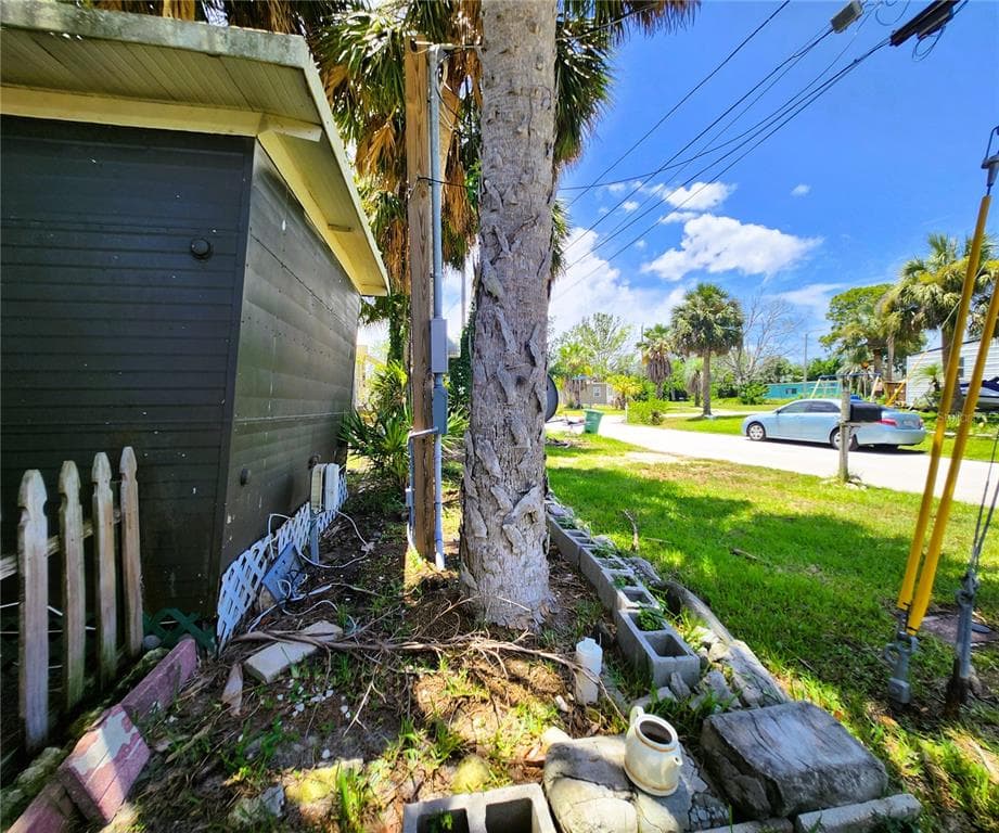 6977 EDGEWATER DRIVE photo 9