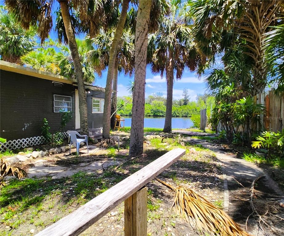 6977 EDGEWATER DRIVE photo 11