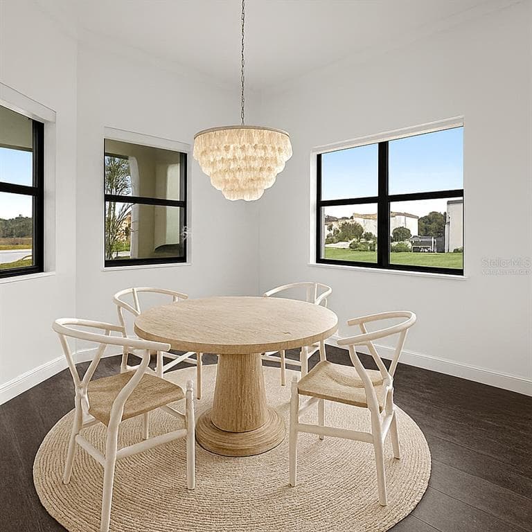 126 DEL PALMA DRIVE photo 6