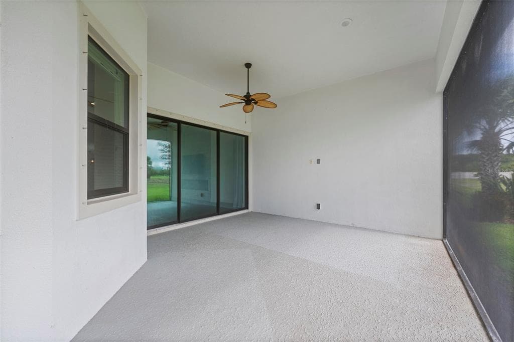 126 DEL PALMA DRIVE photo 17