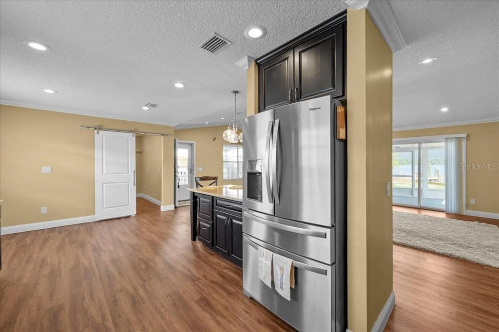164 MOONLITE DRIVE photo 23