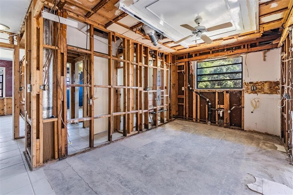 2620 TRENT ROAD photo 4