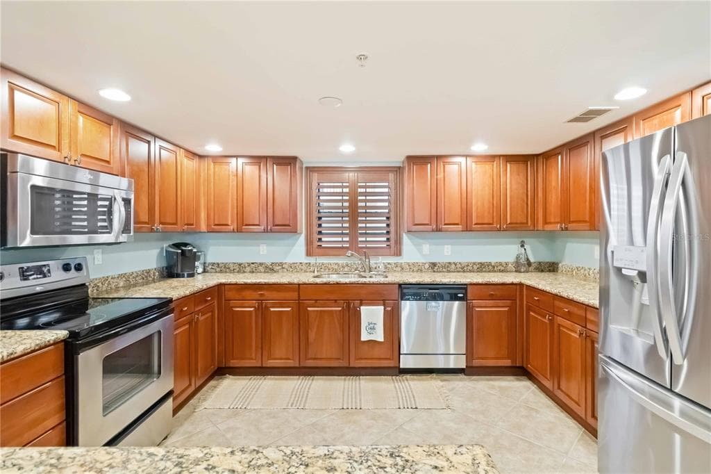 50 MEREDITH DRIVE 8 photo 21