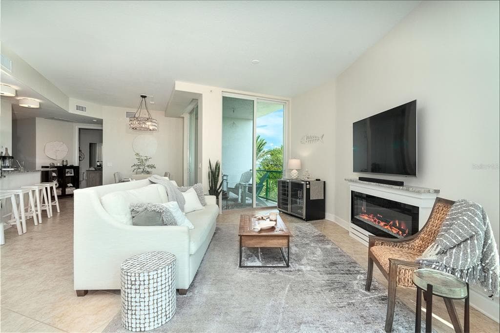 1375 BEACH ROAD 210 photo 24