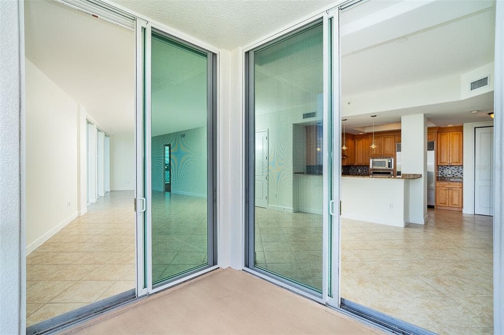 1375 BEACH ROAD 210 photo 19
