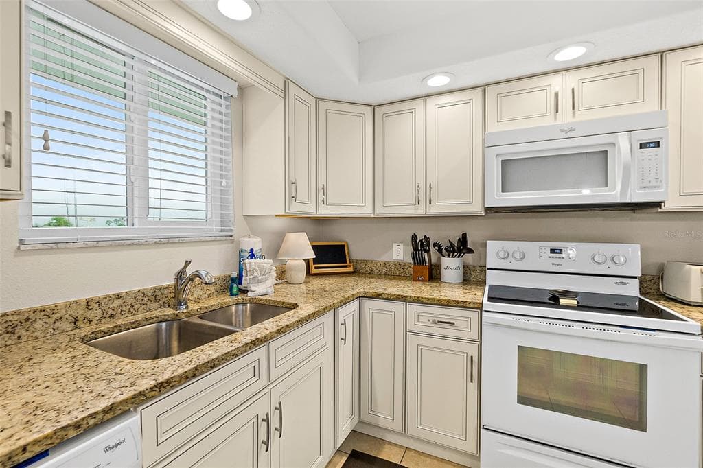 3510 S OCEAN SHORE BOULEVARD 207 photo 7
