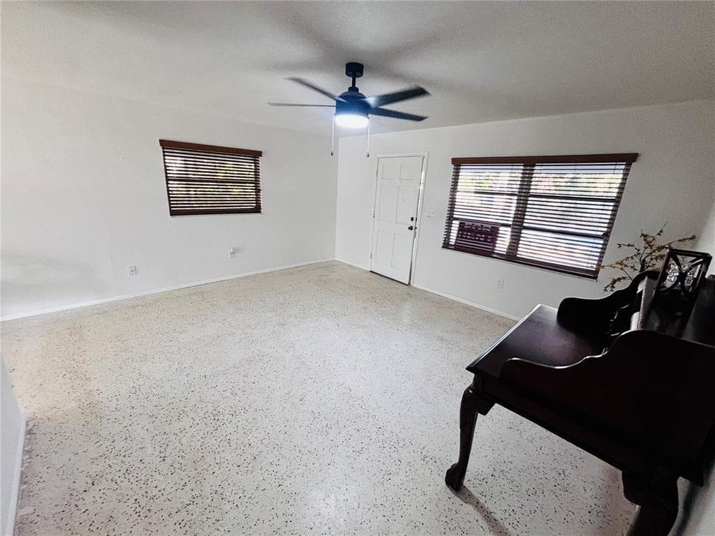 6125 BEACON POINT DRIVE photo 11